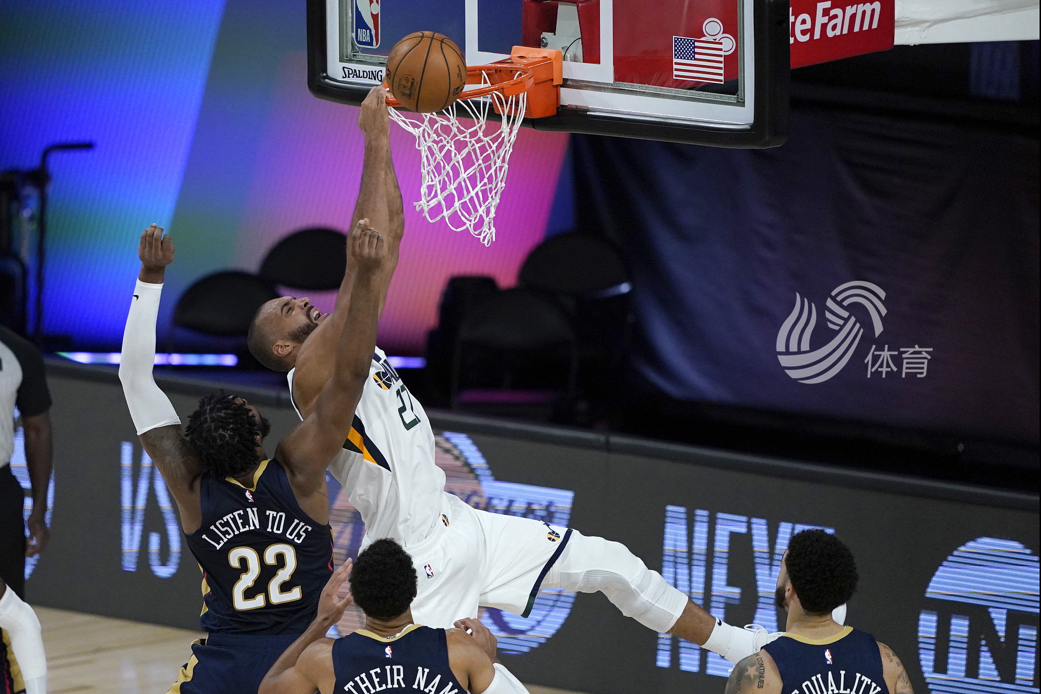 关于天津队绝杀鹈鹕，克莱惊艳四座的信息