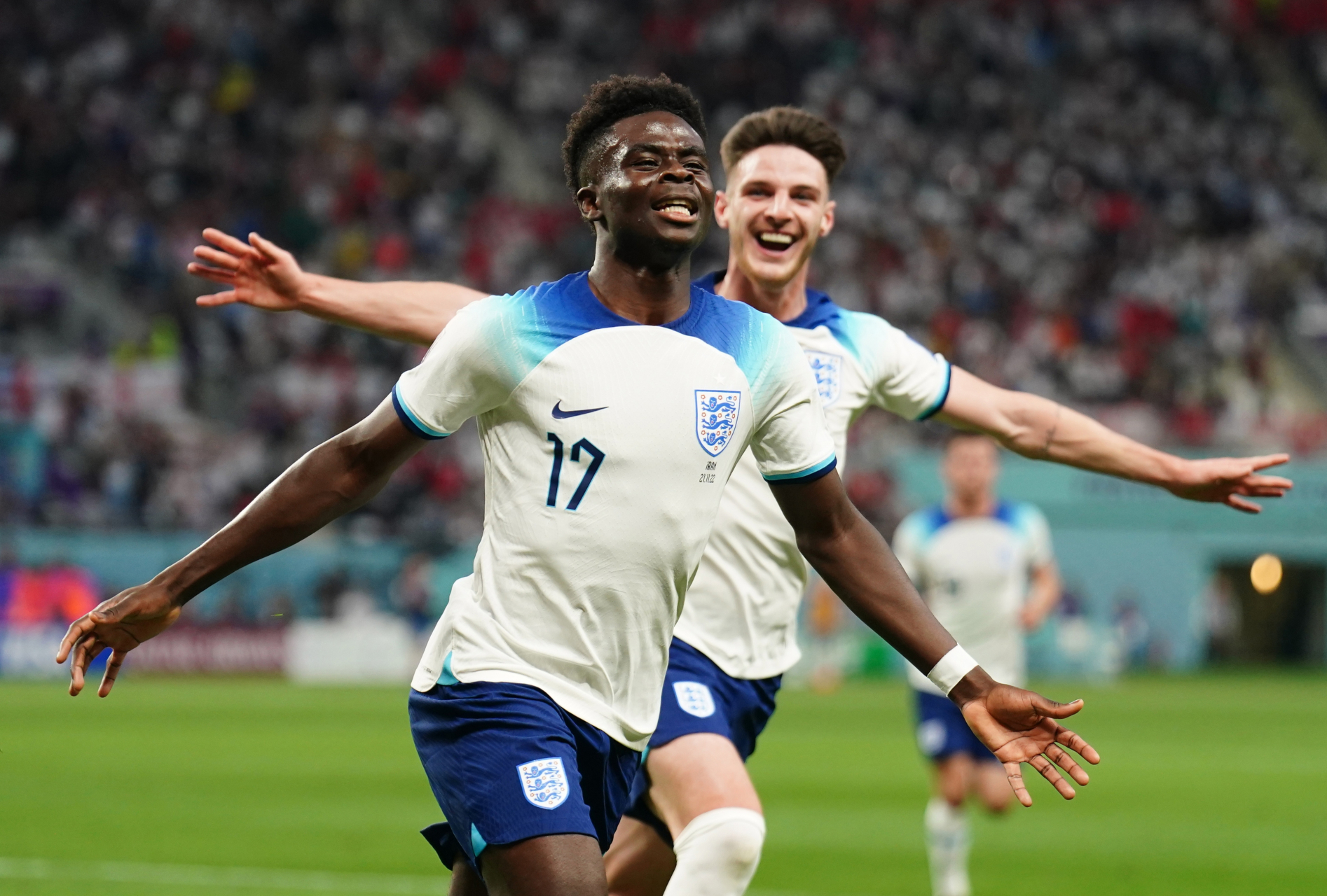 爱游戏tv-英格兰队在比赛中奋力拼搏，谋求胜利的简单介绍