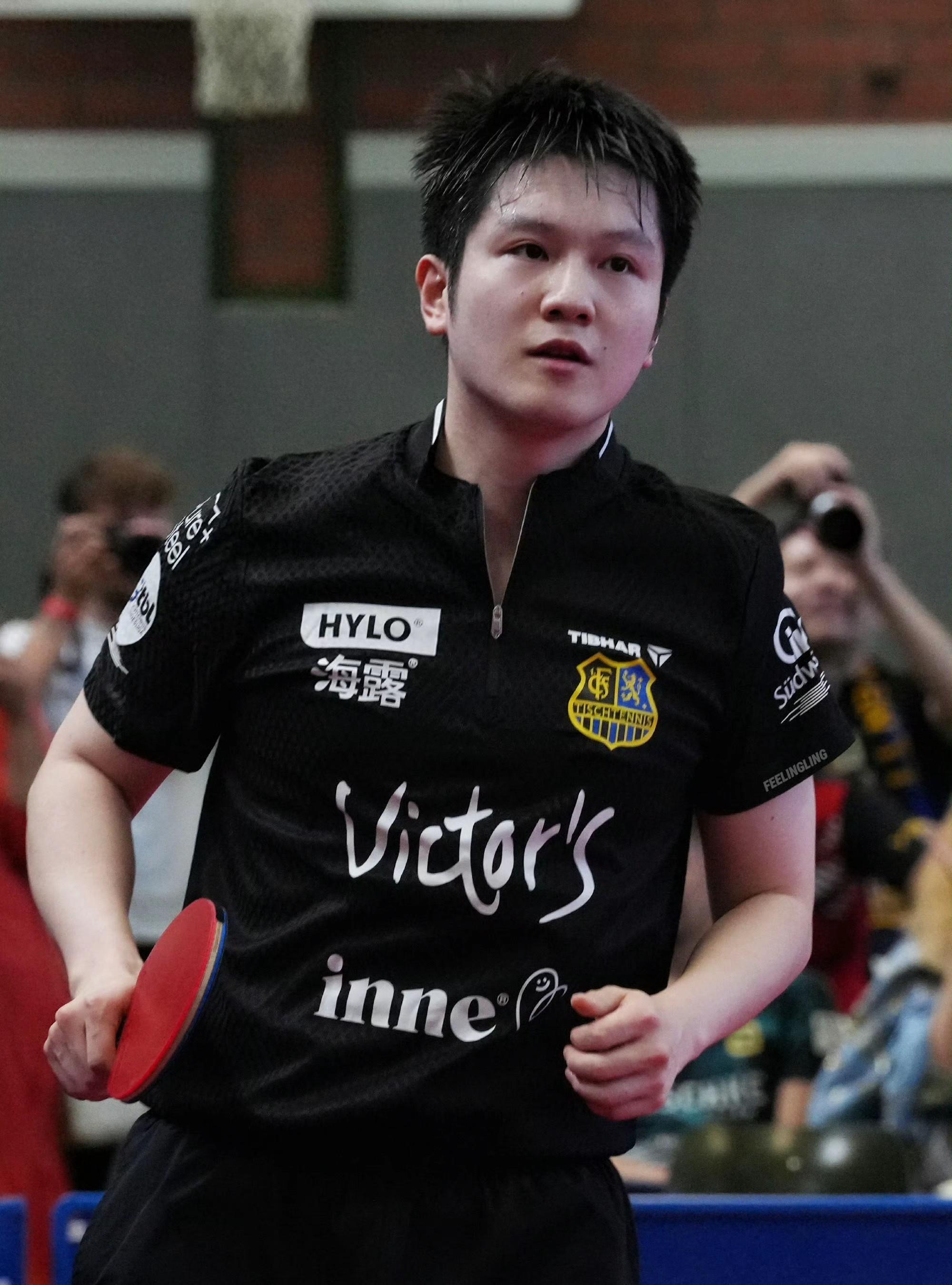 包含战胜困难！欧预赛球员们为胜利全力以赴的词条